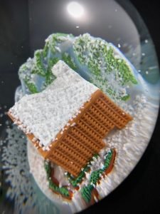 Aspen Art Museum Custom Snow Globes