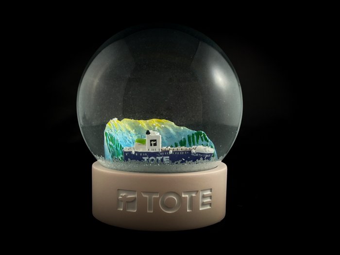 Tote Alaska Custom Snow Globes Queen of Snow Globes